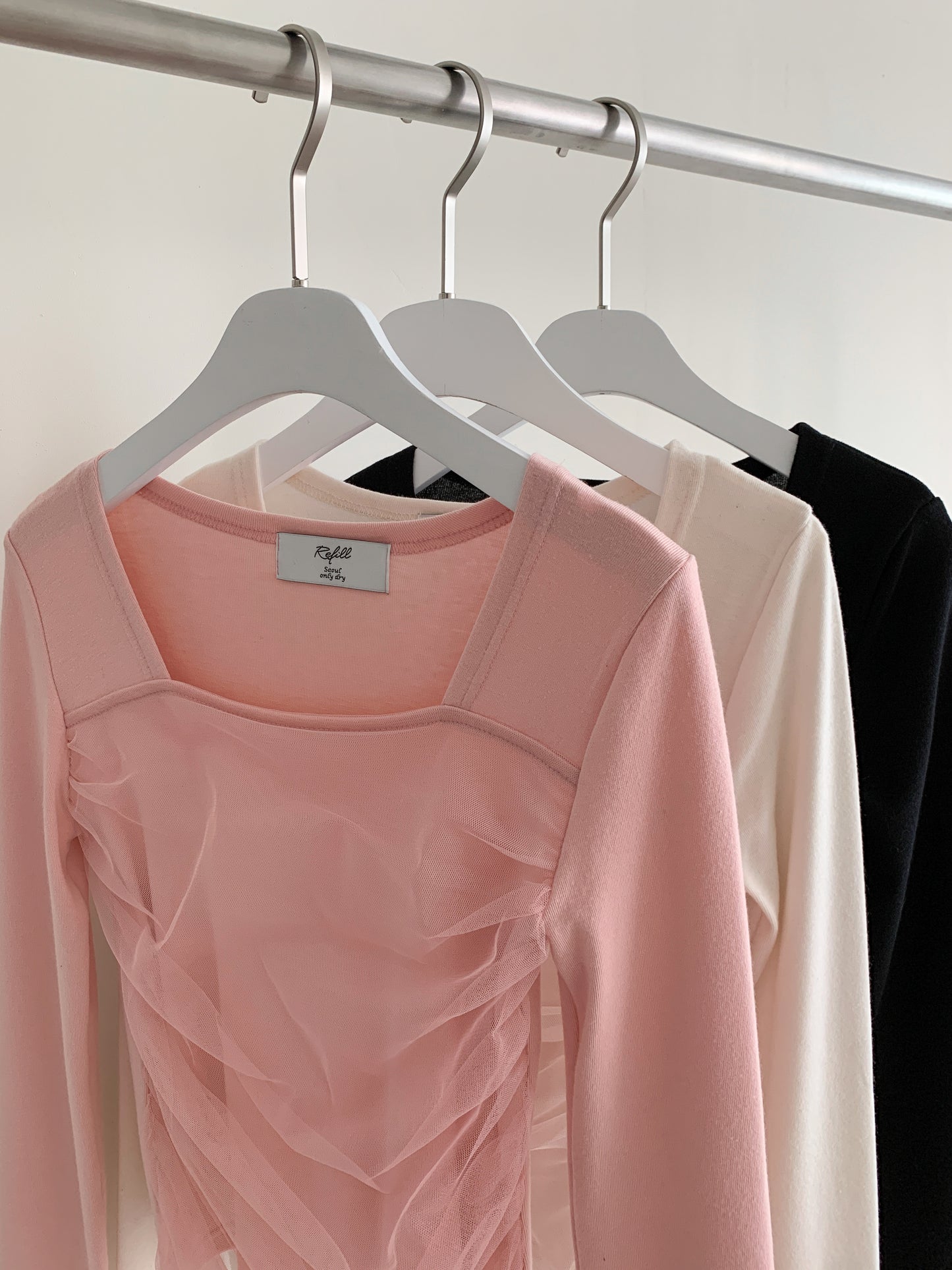 Refill Elegance Ribbed Lace Top