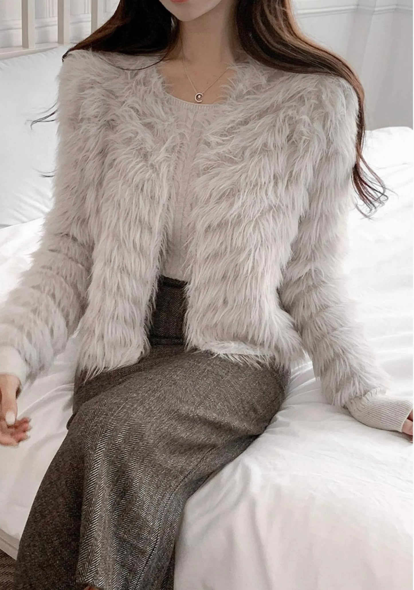 Elegant Furry Del Luna Faux Fur Cardigan - KPOSH