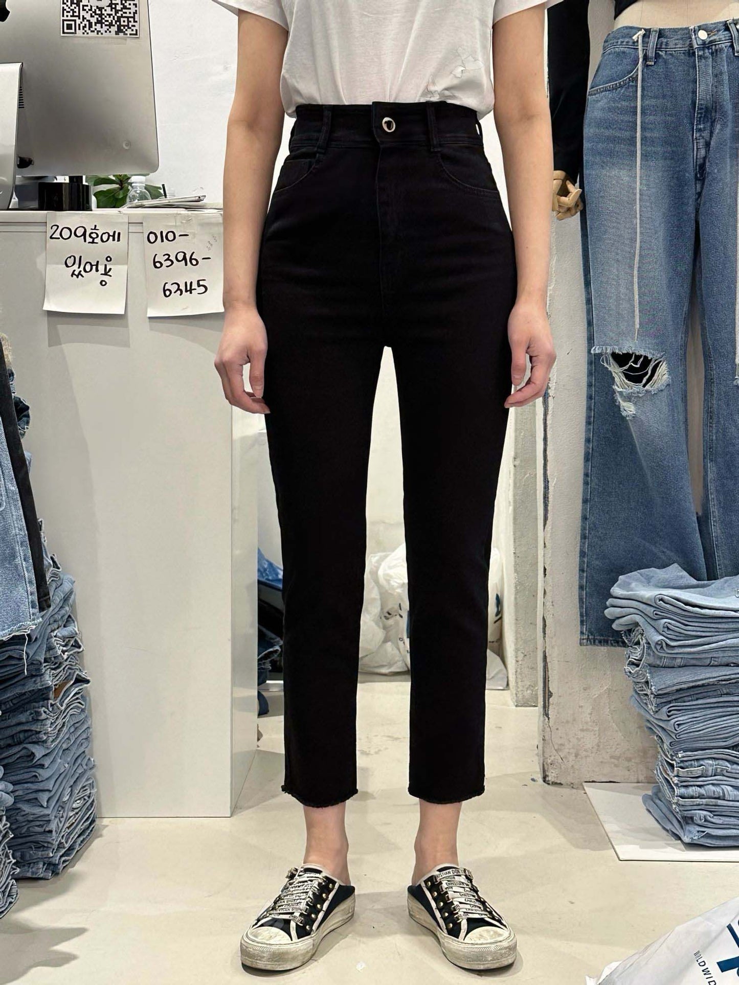 Midnight Hight-Waist Skinny Jeans