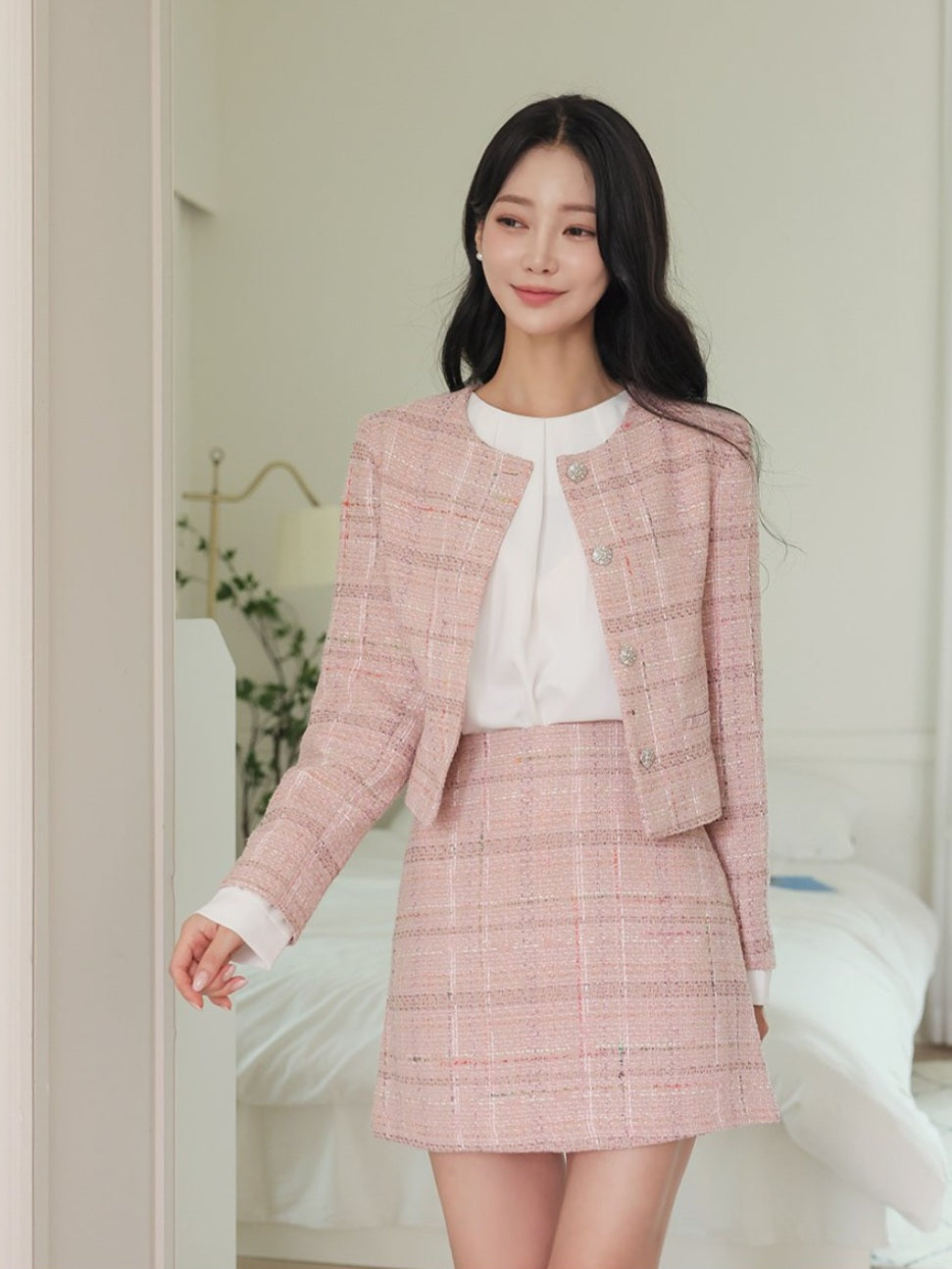 Lovely Dolce Wool Tweed Jacket & Skirt Set (Made in Korea)