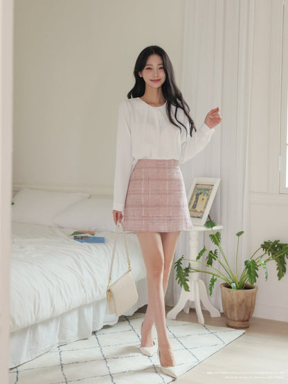 Lovely Dolce Wool Tweed Jacket & Skirt Set (Made in Korea)