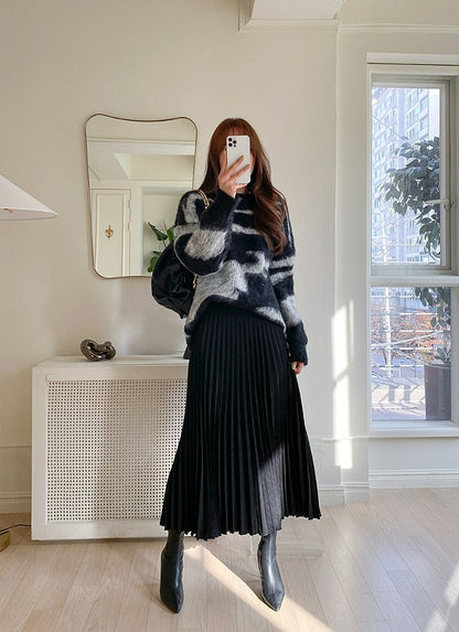 Zebra Mohair Oversized Round Knit (Unisex)