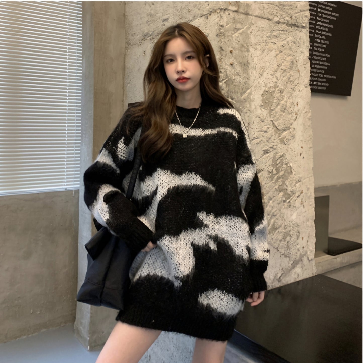 Zebra Mohair Oversized Round Knit (Unisex)